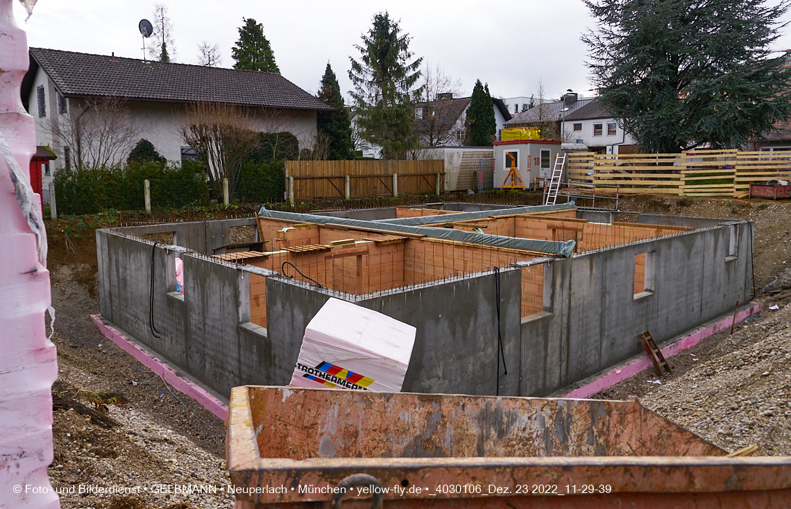 23.12.2022 - Neubau eines Mehrfamilienhause in der Niederalmstraße 16 in Neuperlach-Trudering